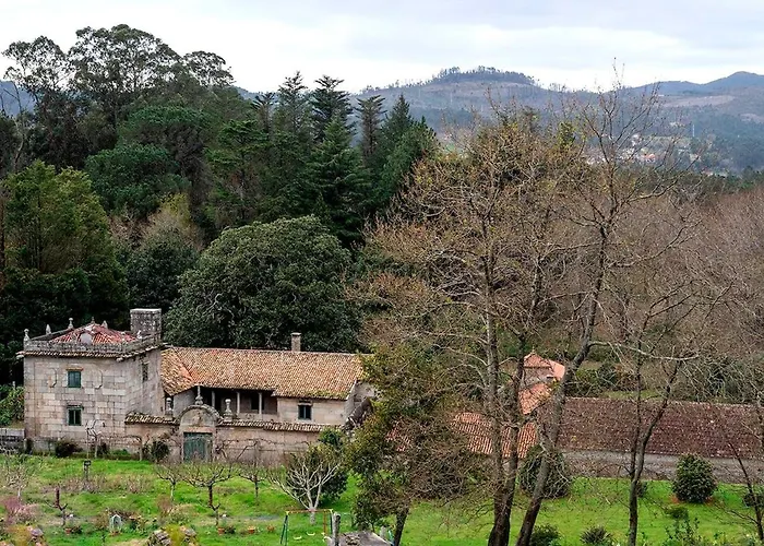 Pazo San Bieito * Portas